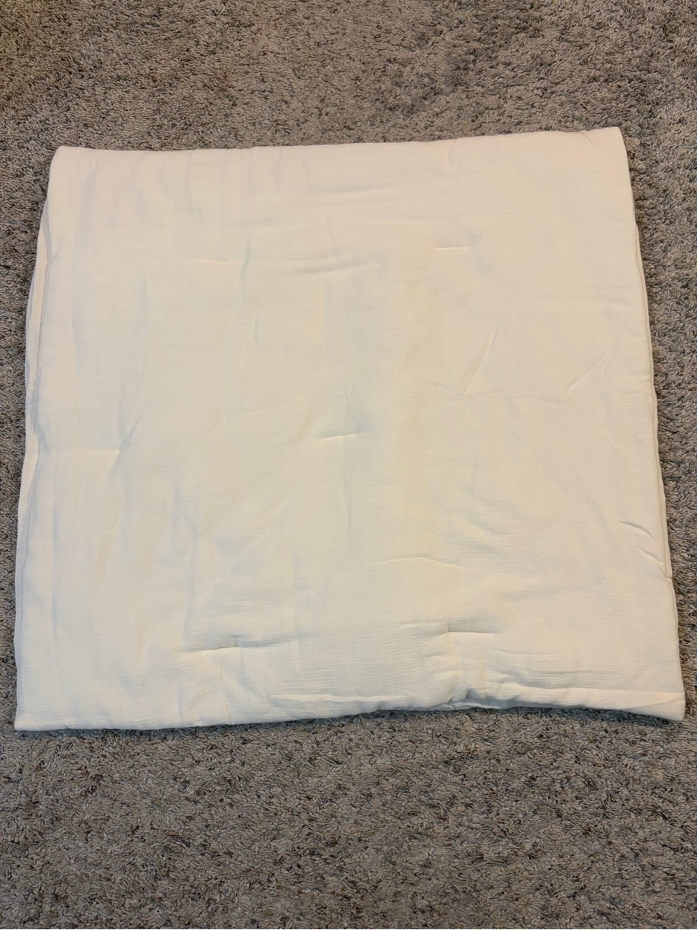 Cozy Earth Aire Bamboo Puckered Sham - Euro 26” x 26” Beige NWT